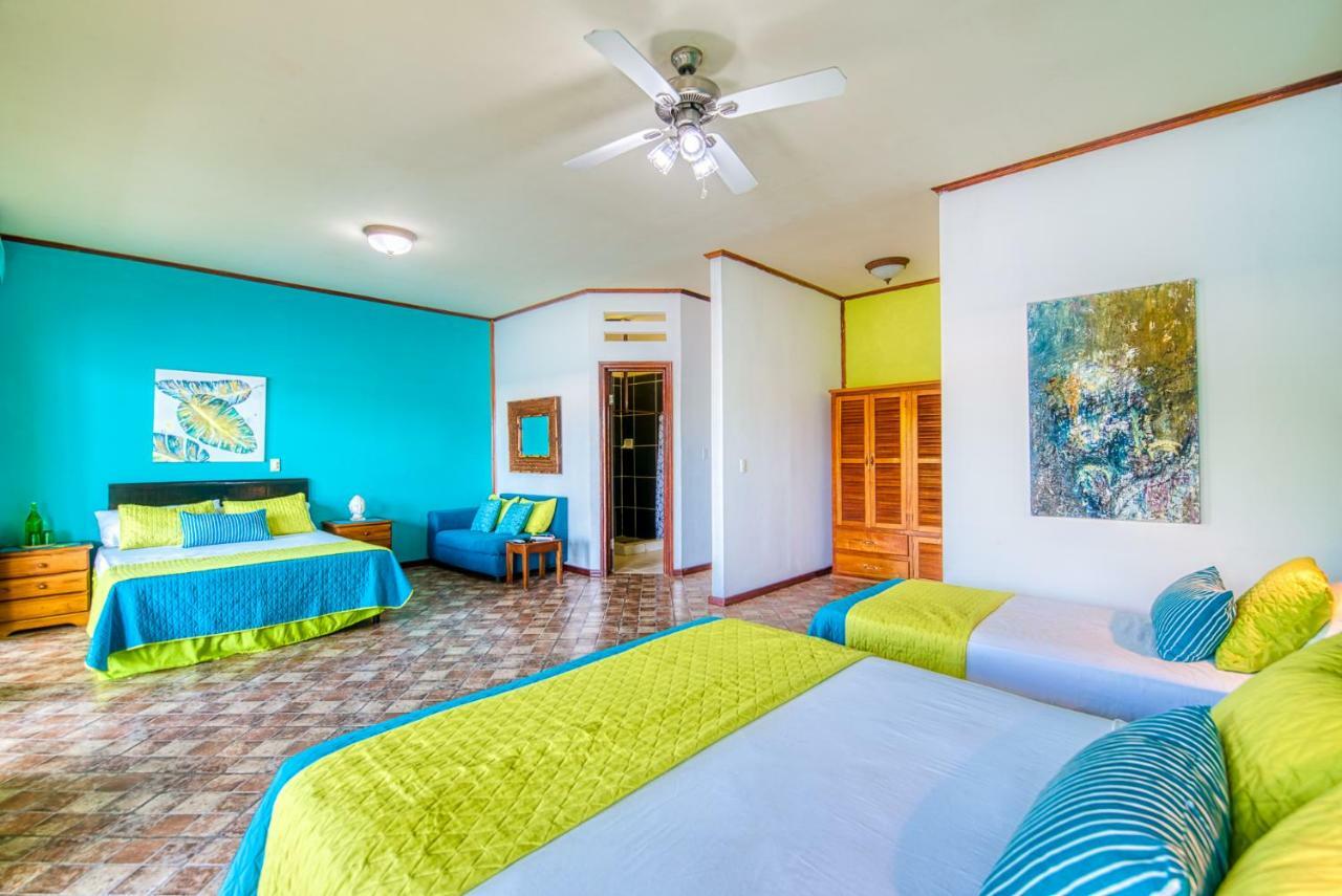 Los Balcones Over The Sea Hotel Bocas del Toro エクステリア 写真